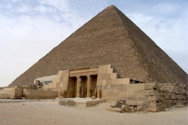 Photo de la pyramide de Gisek ou Kheops.